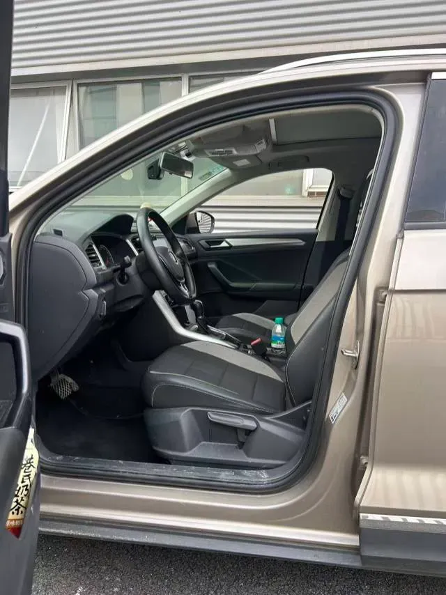 2018 Mitsubishi Eclipse Cross 1.5T 170HP L4 CVT,autocango,china used car exporter,china ev exporter,chinese used car exporter,chinese used ev exporter