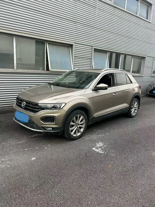 2018 Mitsubishi Eclipse Cross 1.5T 170HP L4 CVT,autocango,china used car exporter,china ev exporter,chinese used car exporter,chinese used ev exporter