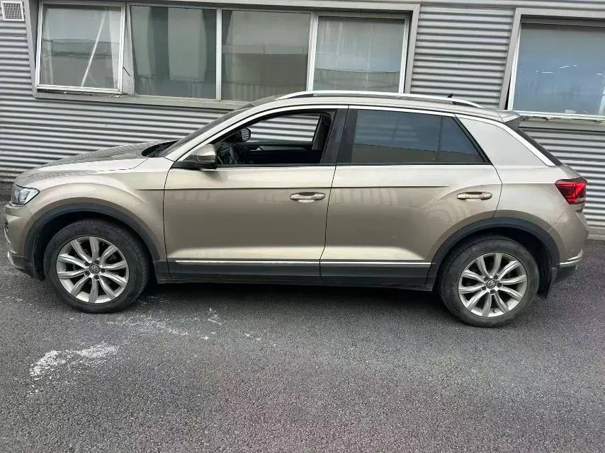 2018 Mitsubishi Eclipse Cross 1.5T 170HP L4 CVT,autocango,china used car exporter,china ev exporter,chinese used car exporter,chinese used ev exporter