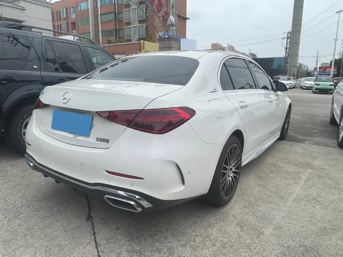 2025 Mercedes-Benz C Class 1.5T 204HP L4 9AT,autocango,china used car exporter,china ev exporter,chinese used car exporter,chinese used ev exporter