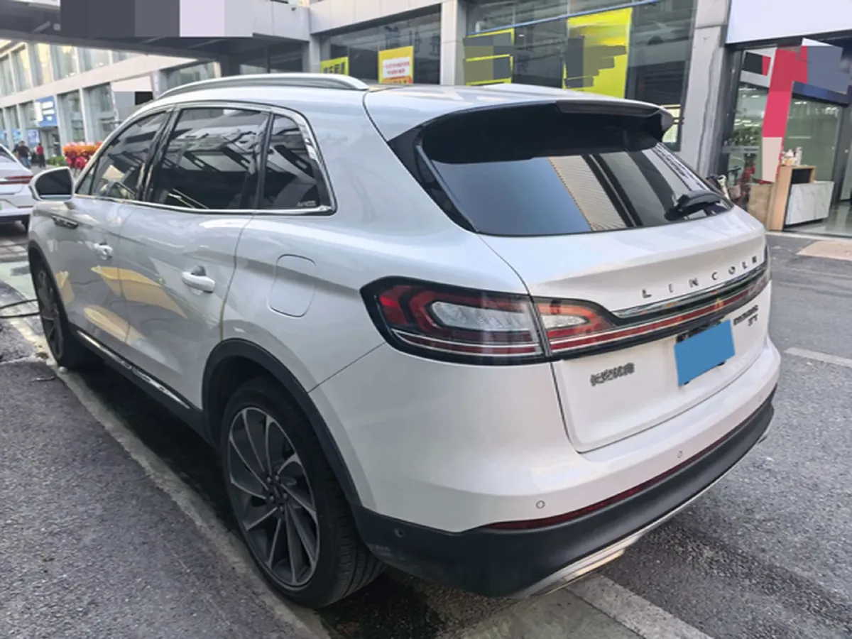 2022 Lincoln Nautilus 2.7T 322HP V6 8AT,autocango,china used car exporter,china ev exporter,chinese used car exporter,chinese used ev exporter