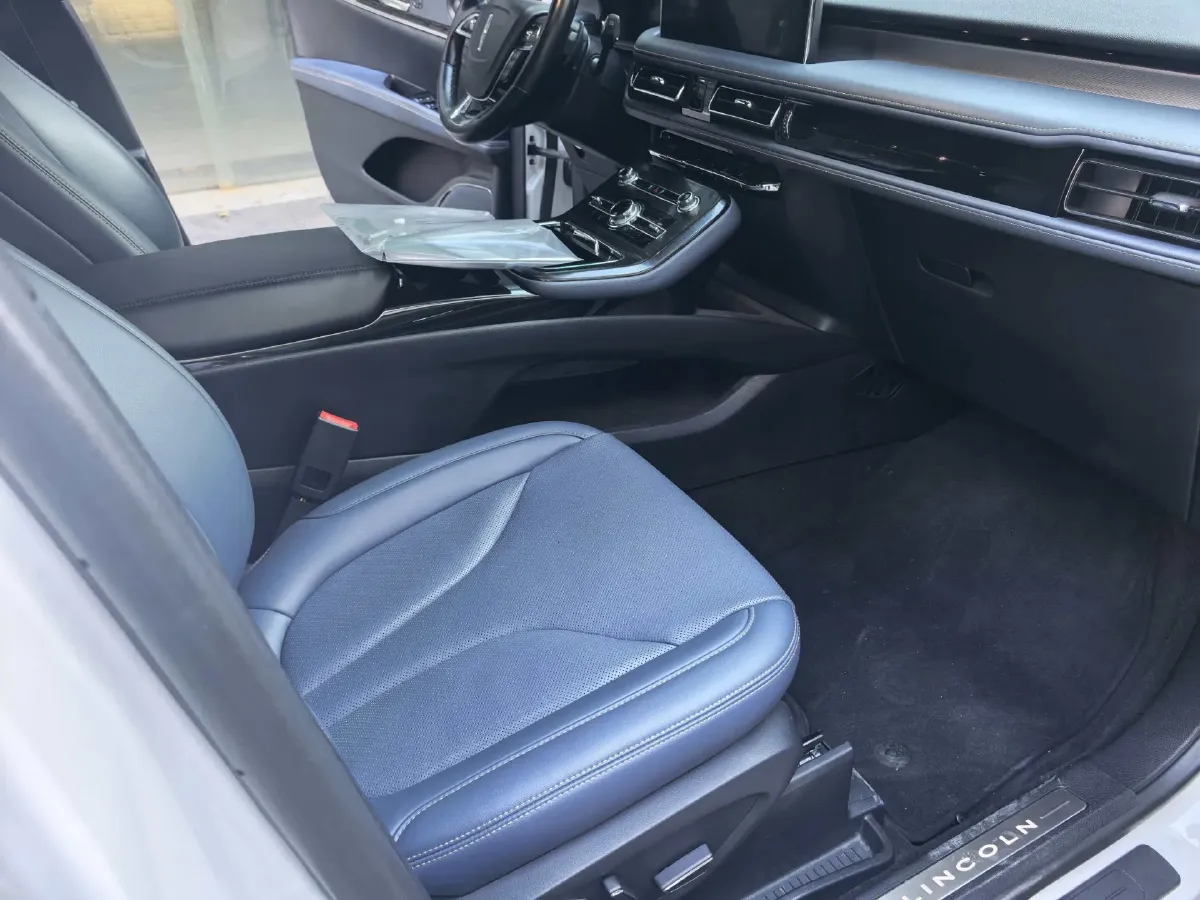 2022 Lincoln Nautilus 2.7T 322HP V6 8AT,autocango,china used car exporter,china ev exporter,chinese used car exporter,chinese used ev exporter