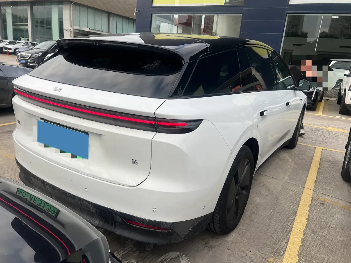 2025 Li i6 BEV,autocango,china used car exporter,china ev exporter,chinese used car exporter,chinese used ev exporter