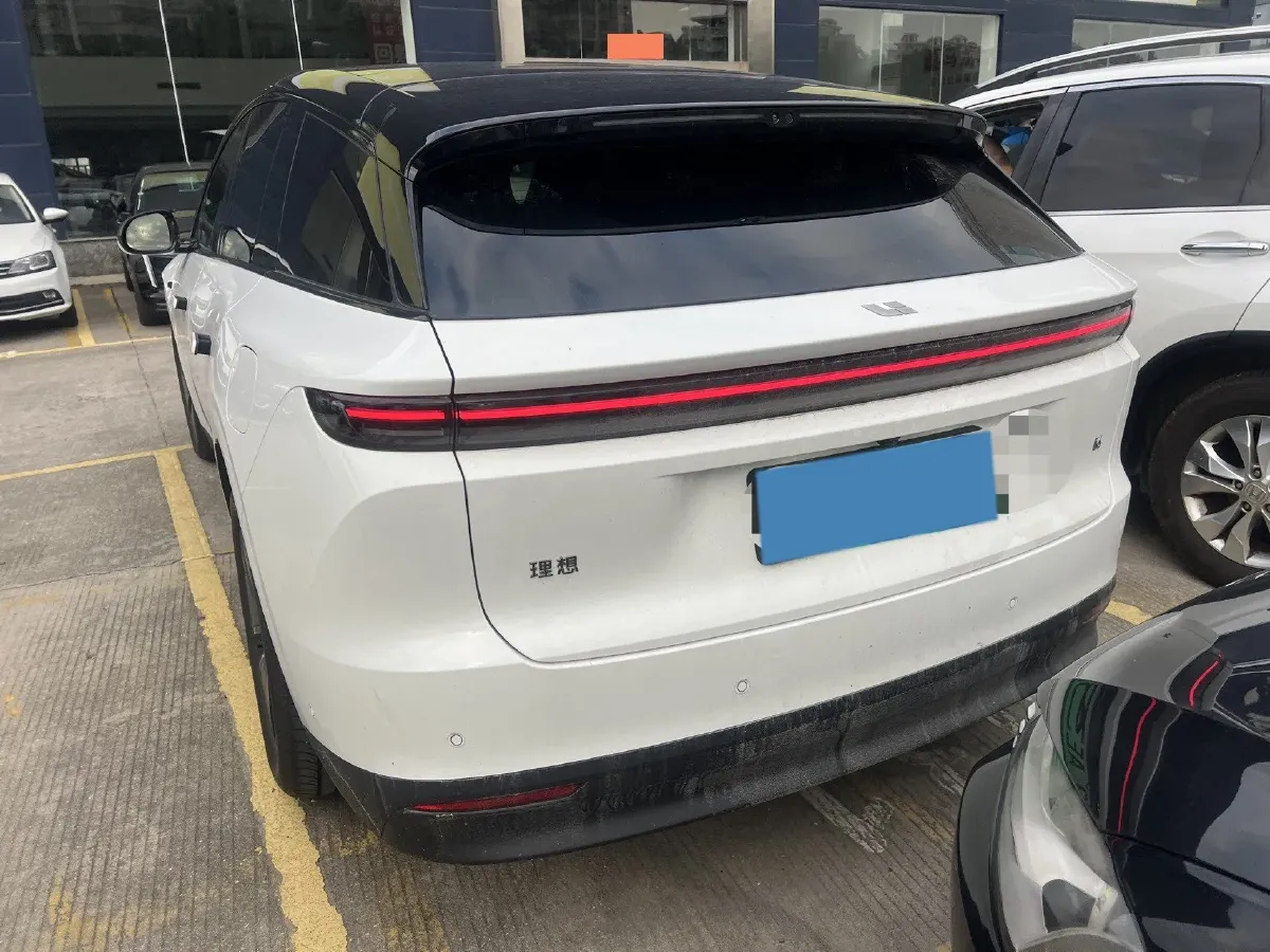 2025 Li i6 BEV,autocango,china used car exporter,china ev exporter,chinese used car exporter,chinese used ev exporter