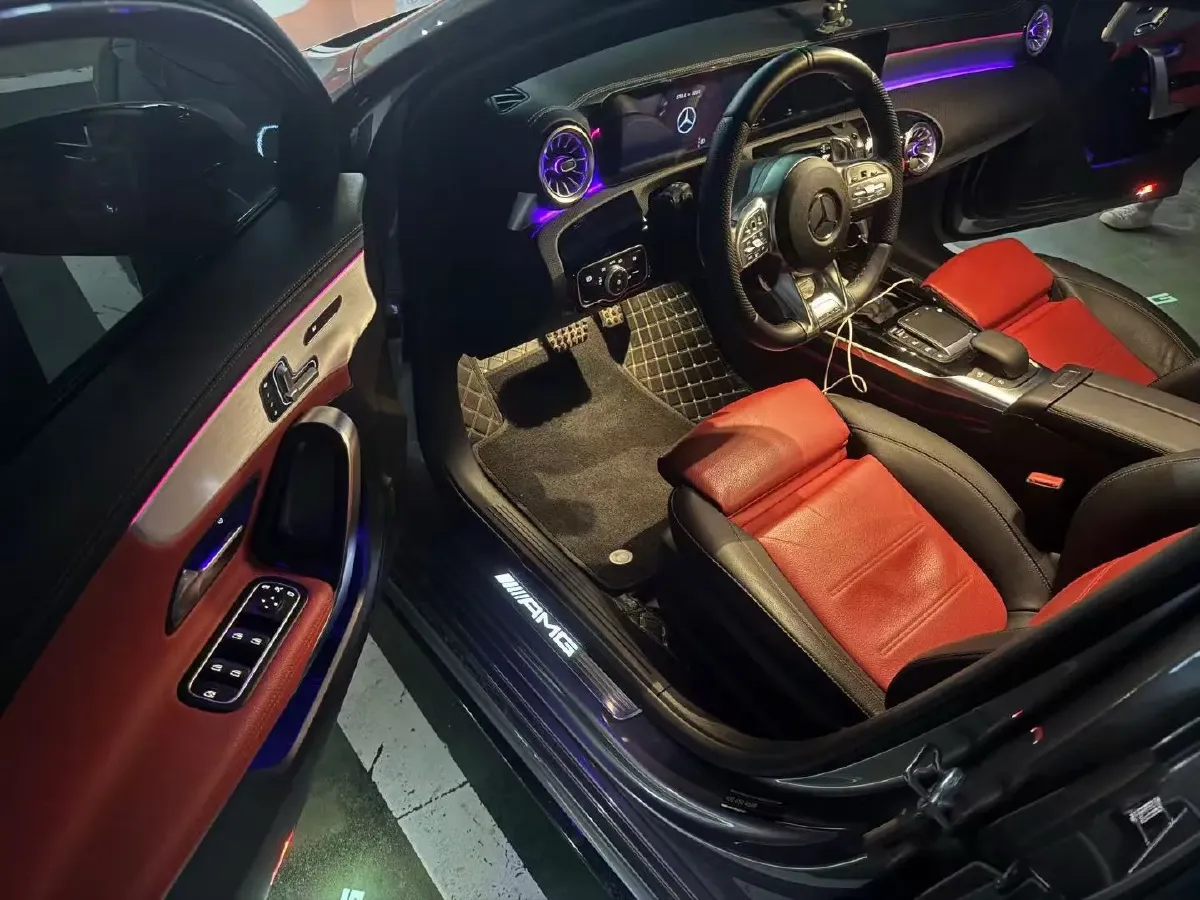 2022 Mercedes-Benz A AMG 2.0T 306HP L4 7DCT,autocango,china used car exporter,china ev exporter,chinese used car exporter,chinese used ev exporter