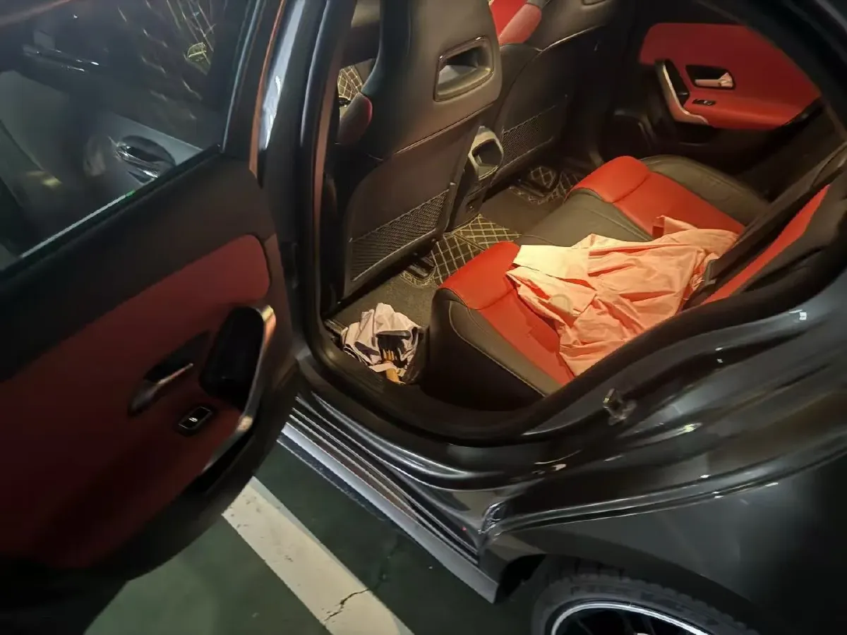 2022 Mercedes-Benz A AMG 2.0T 306HP L4 7DCT,autocango,china used car exporter,china ev exporter,chinese used car exporter,chinese used ev exporter