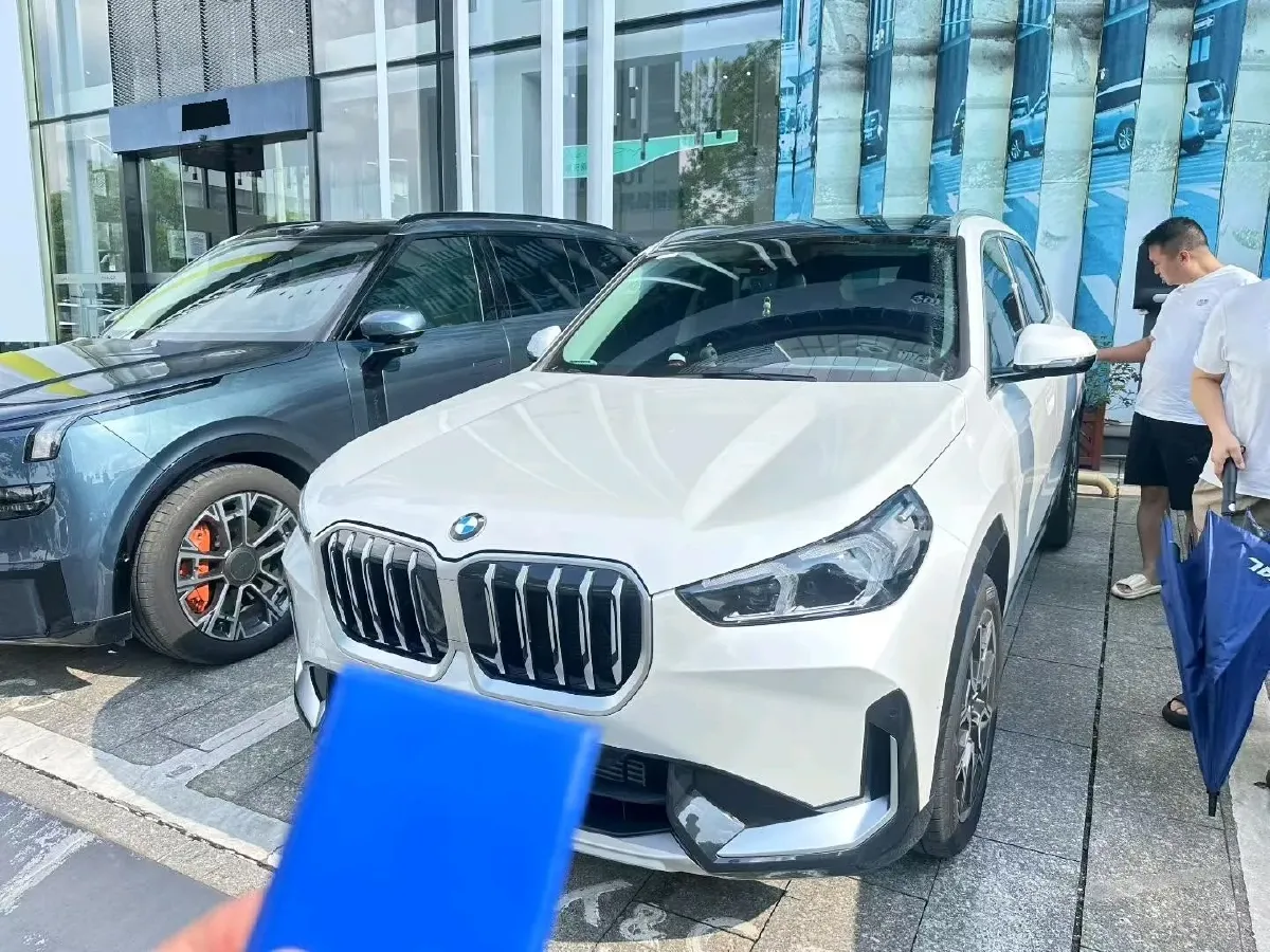 2025 BMW X1 2.0T 204HP L4 7DCT,autocango,china used car exporter,china ev exporter,chinese used car exporter,chinese used ev exporter