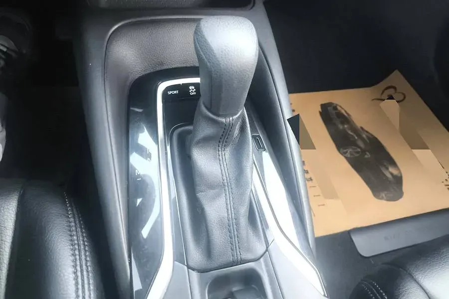 2019 Toyota Levin 1.2T 116HP L4 CVT,autocango,china used car exporter,china ev exporter,chinese used car exporter,chinese used ev exporter