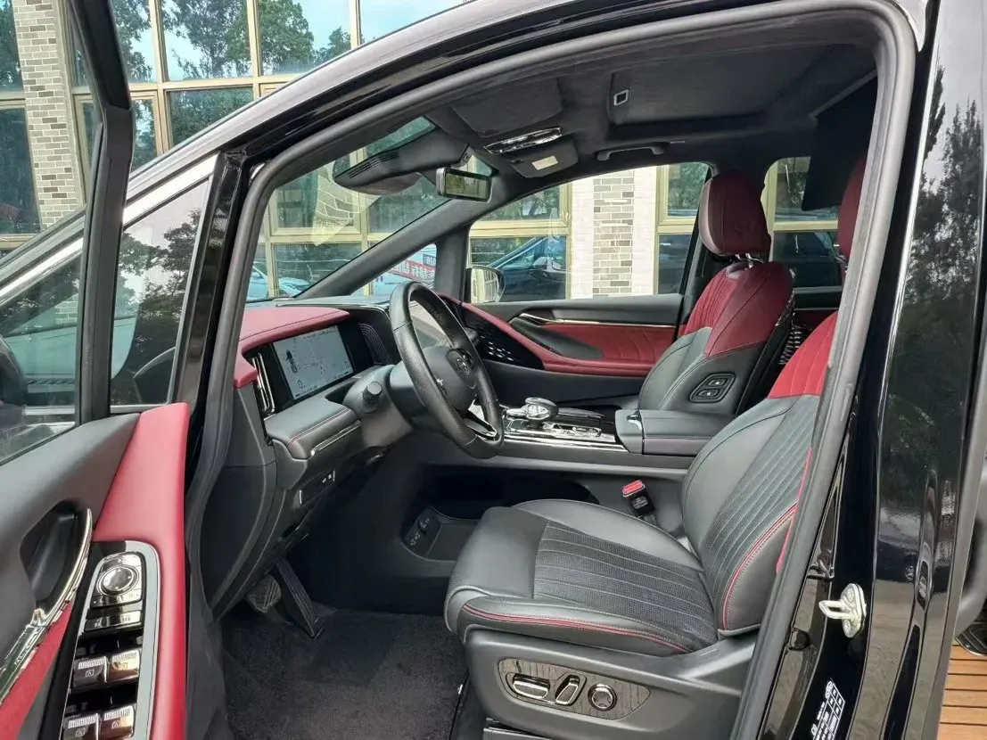 2023 GAC Trumpchi M8 2.0T 190HP L4 E-CVT Hybrid,autocango,china used car exporter,china ev exporter,chinese used car exporter,chinese used ev exporter