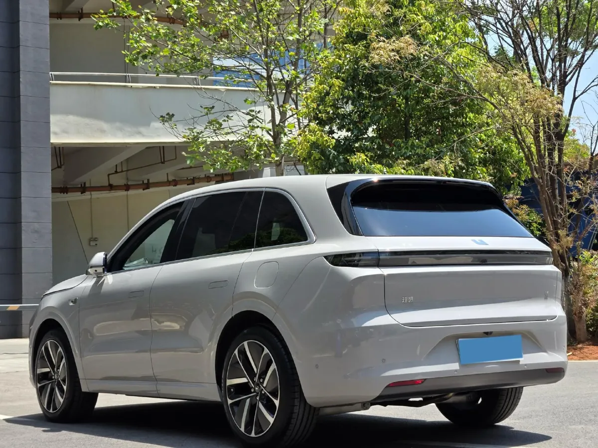 2024 Li L6 Range Extended 154HP L4 REEV 36.8KWH,autocango,china used car exporter,china ev exporter,chinese used car exporter,chinese used ev exporter
