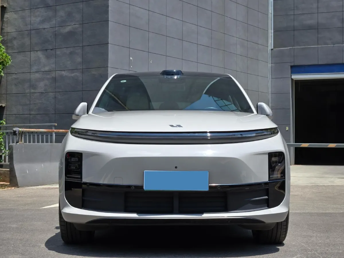 2024 Li L6 Range Extended 154HP L4 REEV 36.8KWH,autocango,china used car exporter,china ev exporter,chinese used car exporter,chinese used ev exporter