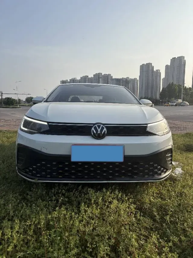 2023 Volkswagen Lavida 1.5L 110HP L4 6AT,autocango,china used car exporter,china ev exporter,chinese used car exporter,chinese used ev exporter