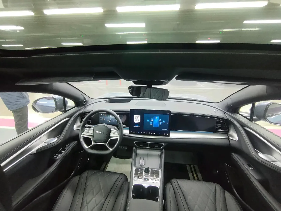 2024 BYD Sea Lion 07 BEV 80.64KWH,autocango,china used car exporter,china ev exporter,chinese used car exporter,chinese used ev exporter