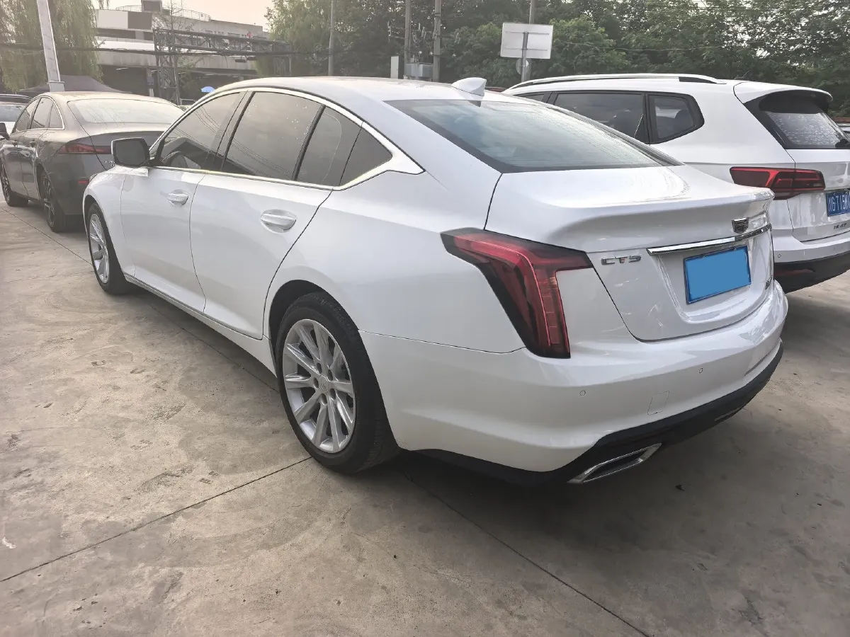 2022 Cadillac CT5 2.0T 237HP L4 10AT,autocango,china used car exporter,china ev exporter,chinese used car exporter,chinese used ev exporter