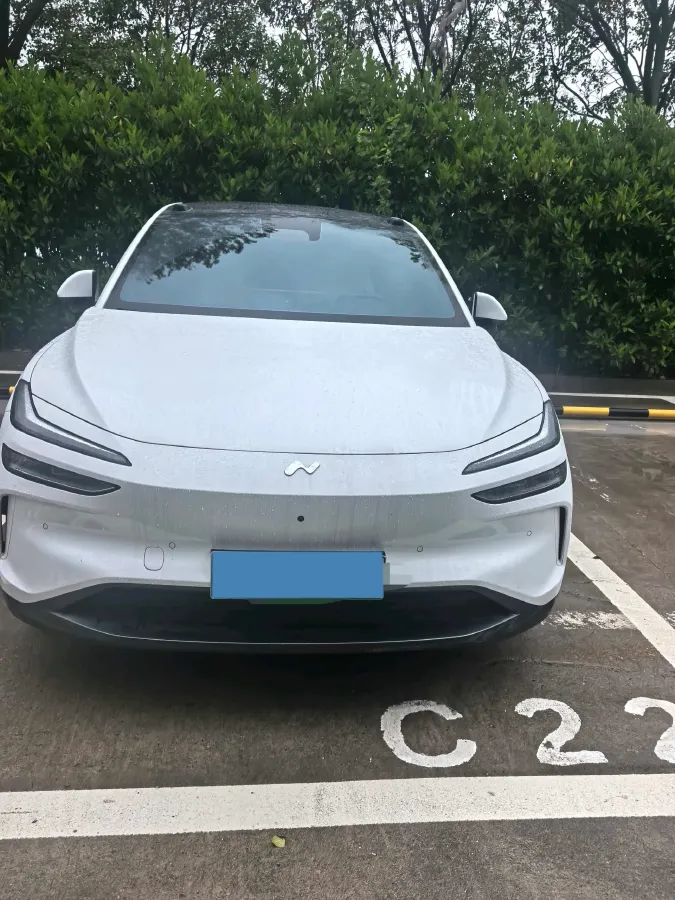2024 ONVO L60 BEV 60KWH,autocango,china used car exporter,china ev exporter,chinese used car exporter,chinese used ev exporter