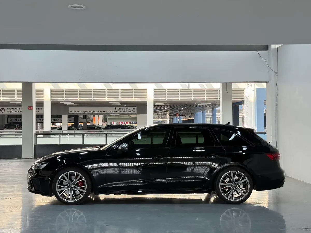 2024 Audi S4 3.0T 354HP V6 8AT,autocango,china used car exporter,china ev exporter,chinese used car exporter,chinese used ev exporter