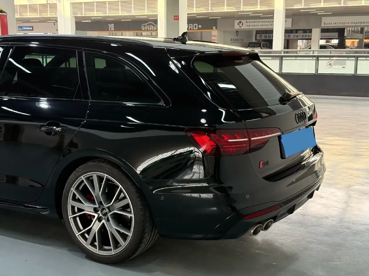 2024 Audi S4 3.0T 354HP V6 8AT,autocango,china used car exporter,china ev exporter,chinese used car exporter,chinese used ev exporter