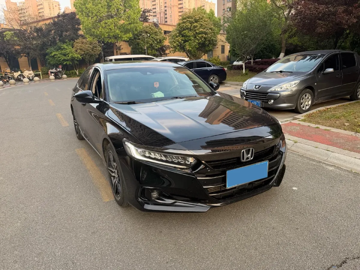 2022 Honda Accord 1.5T 194HP L4 CVT,autocango,china used car exporter,china ev exporter,chinese used car exporter,chinese used ev exporter