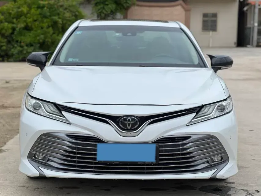 2019 Toyota Camry 2.0L 178HP L4 CVT,autocango,china used car exporter,china ev exporter,chinese used car exporter,chinese used ev exporter