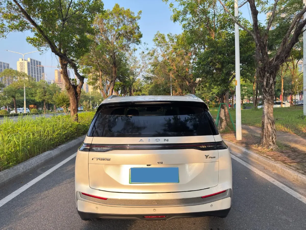 2023 MAXUS Interstellar 2.0T 143HP L4 6AT,autocango,china used car exporter,china ev exporter,chinese used car exporter,chinese used ev exporter