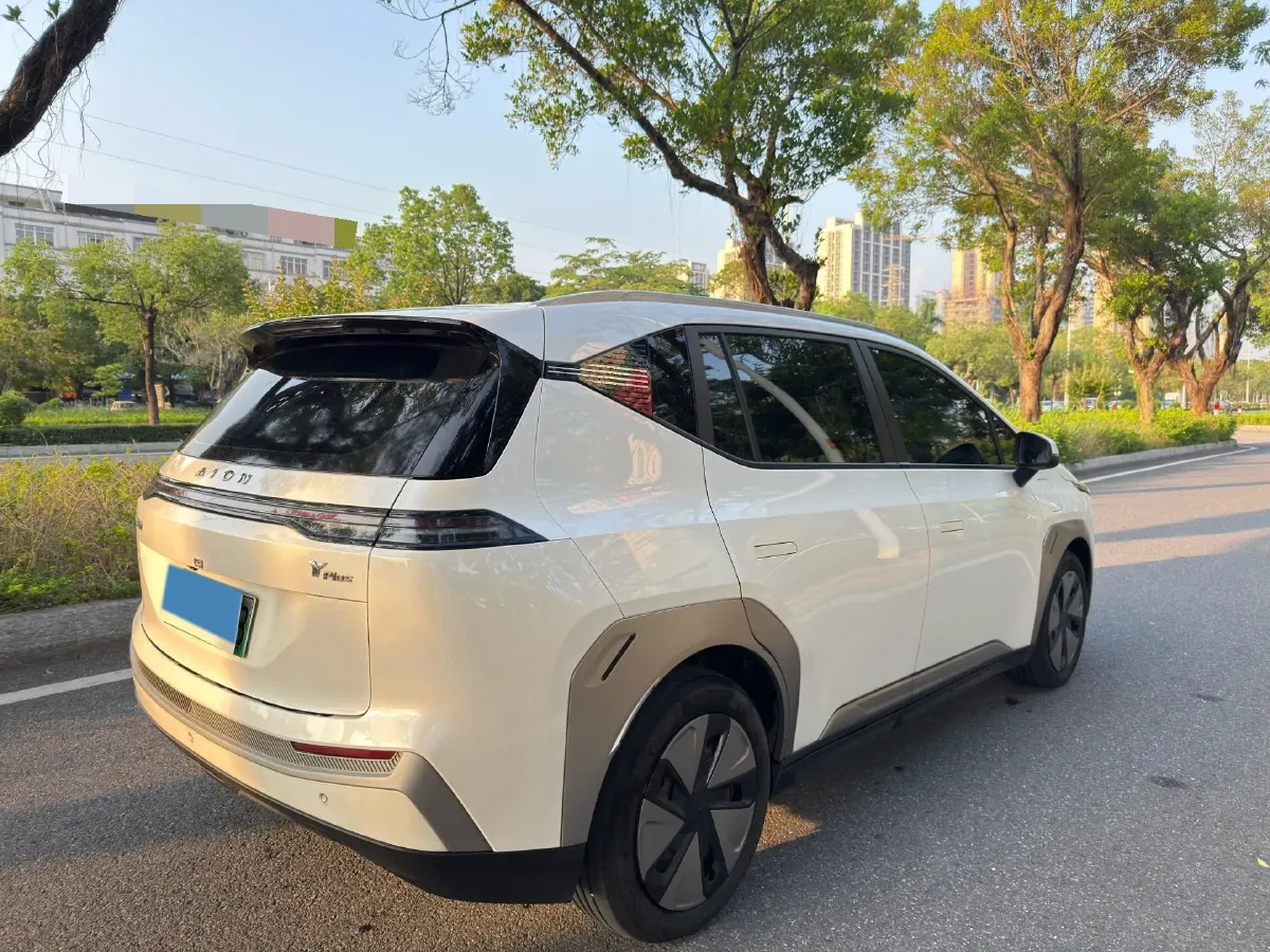 2023 MAXUS Interstellar 2.0T 143HP L4 6AT,autocango,china used car exporter,china ev exporter,chinese used car exporter,chinese used ev exporter