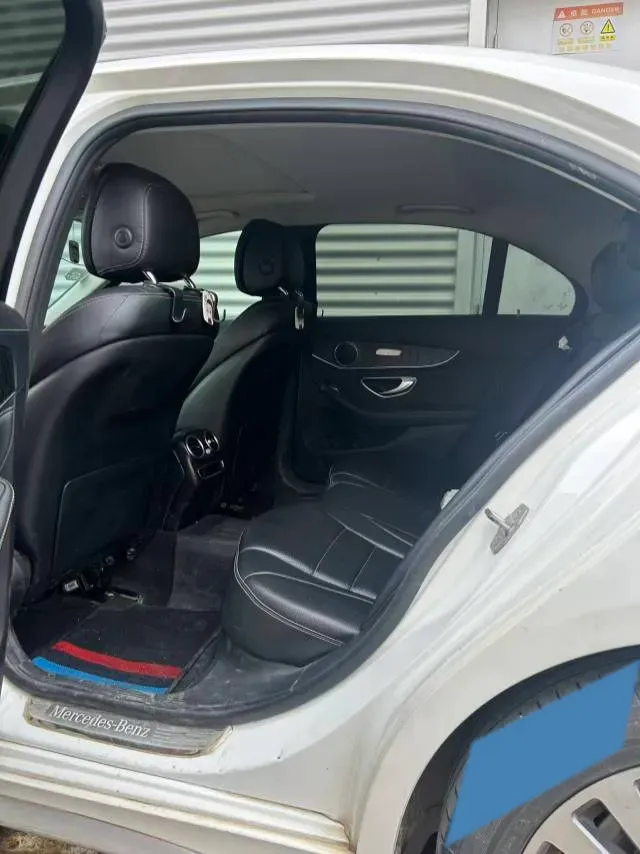 2020 Mercedes-Benz C Class 1.5T 156HP L4 9AT,autocango,china used car exporter,china ev exporter,chinese used car exporter,chinese used ev exporter