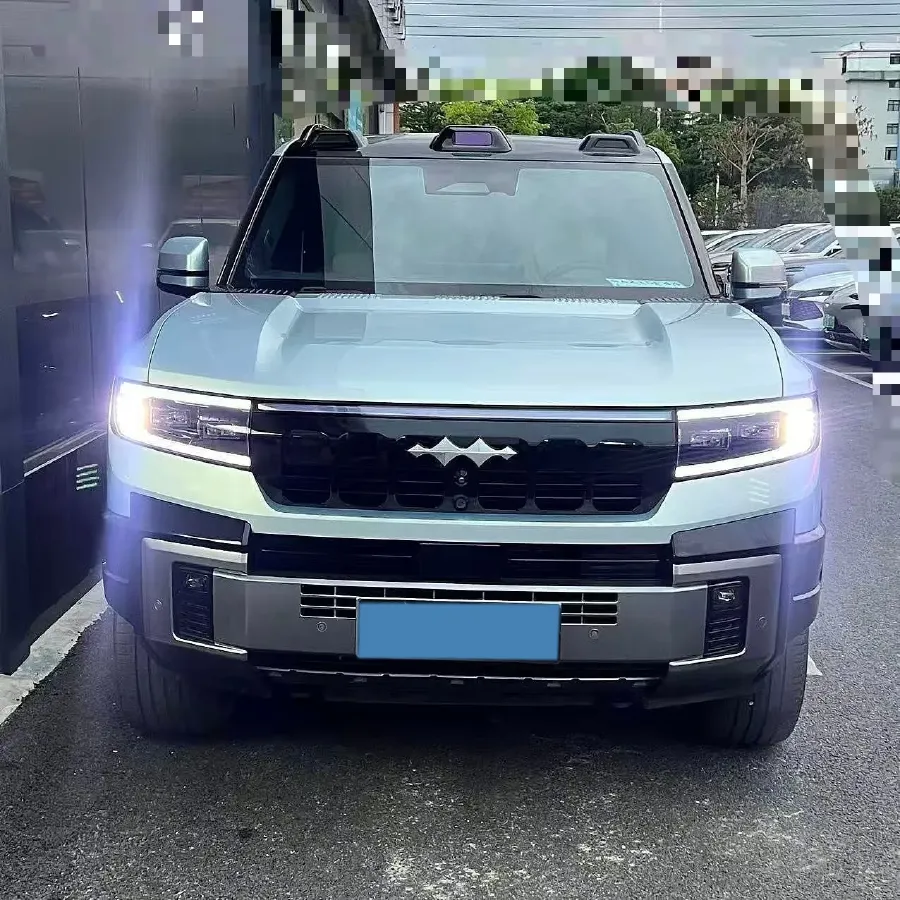 2025 FangChengBao Bao 8 2.0T 245HP L4 E-CVT PHEV 36.8KWH,autocango,china used car exporter,china ev exporter,chinese used car exporter,chinese used ev exporter