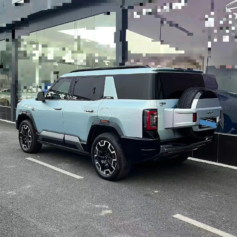 2025 FangChengBao Bao 8 2.0T 245HP L4 E-CVT PHEV 36.8KWH,autocango,china used car exporter,china ev exporter,chinese used car exporter,chinese used ev exporter