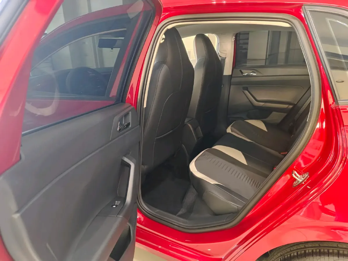 2023 Volkswagen Polo 1.5L 110HP L4 6AT,autocango,china used car exporter,china ev exporter,chinese used car exporter,chinese used ev exporter