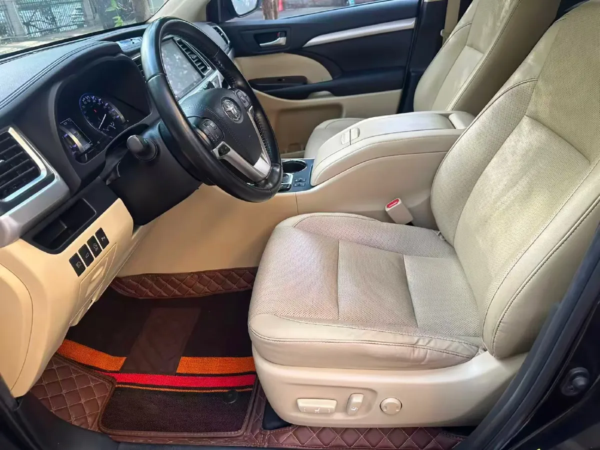 2019 Lincoln MKC 2.0T 203HP L4 6AT,autocango,china used car exporter,china ev exporter,chinese used car exporter,chinese used ev exporter