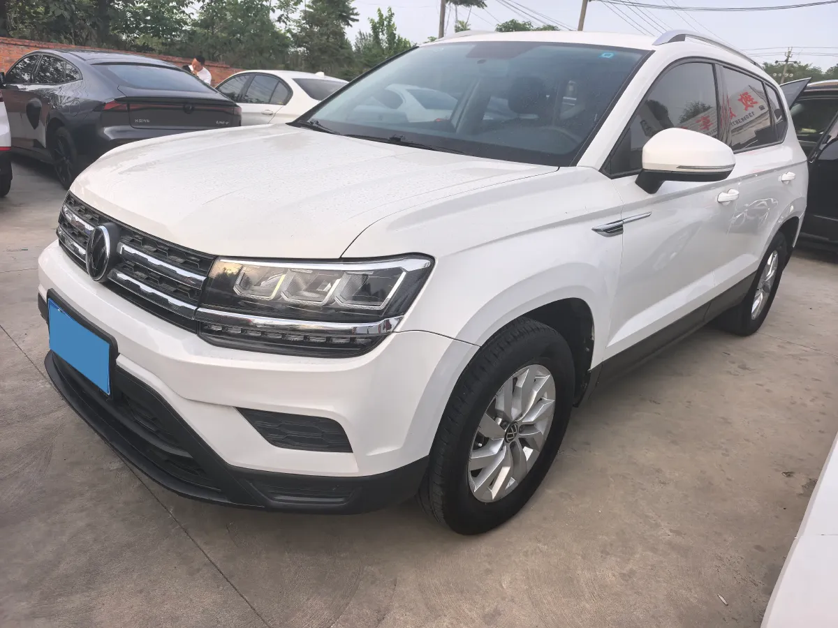 2021 Volkswagen Tharu 1.4T 150HP L4 7DCT,autocango,china used car exporter,china ev exporter,chinese used car exporter,chinese used ev exporter