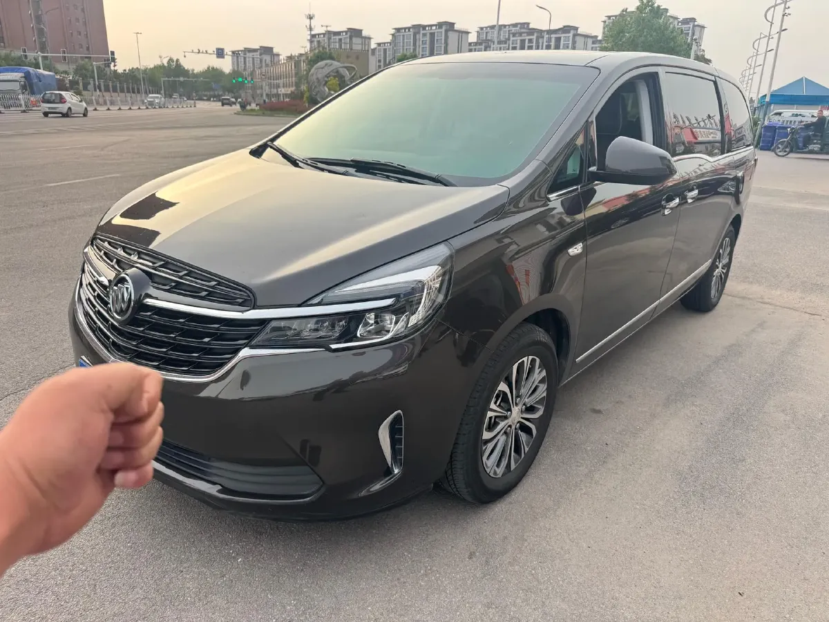 2021 Buick GL8 2.0T 237HP L4 9AT,autocango,china used car exporter,china ev exporter,chinese used car exporter,chinese used ev exporter