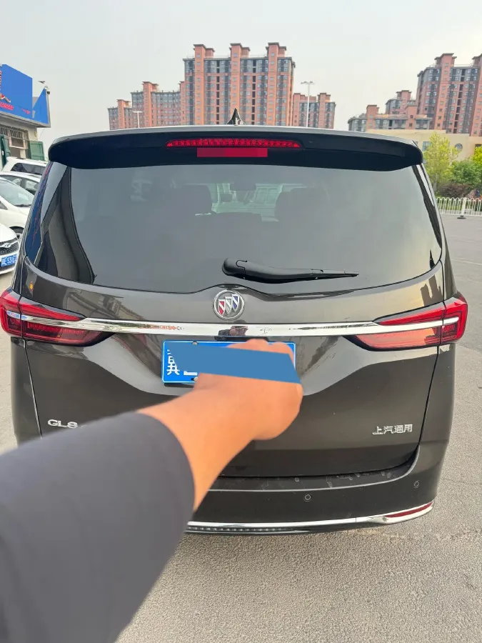 2021 Buick GL8 2.0T 237HP L4 9AT,autocango,china used car exporter,china ev exporter,chinese used car exporter,chinese used ev exporter