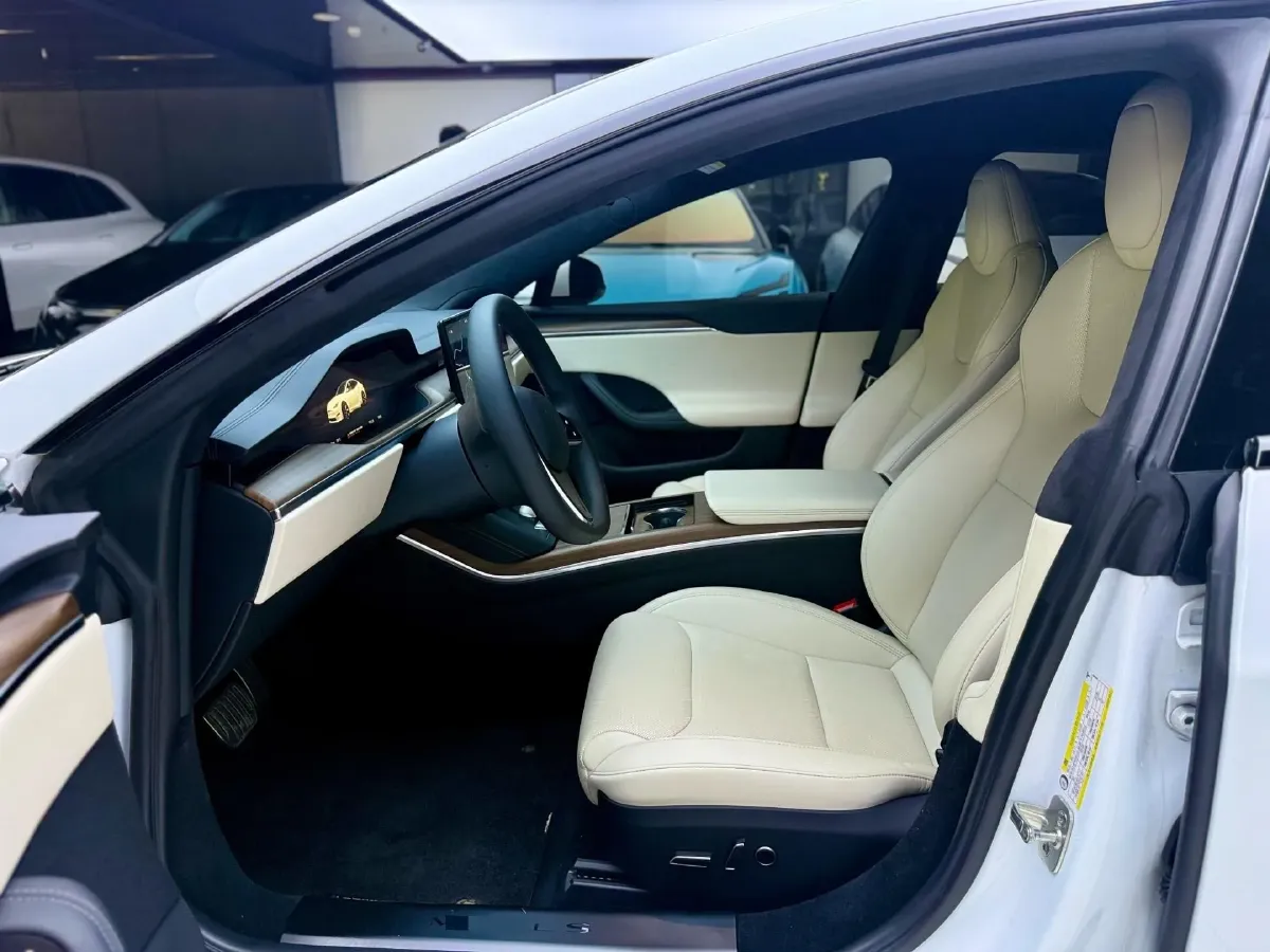 2023 Tesla Model S BEV 100KWH,autocango,china used car exporter,china ev exporter,chinese used car exporter,chinese used ev exporter