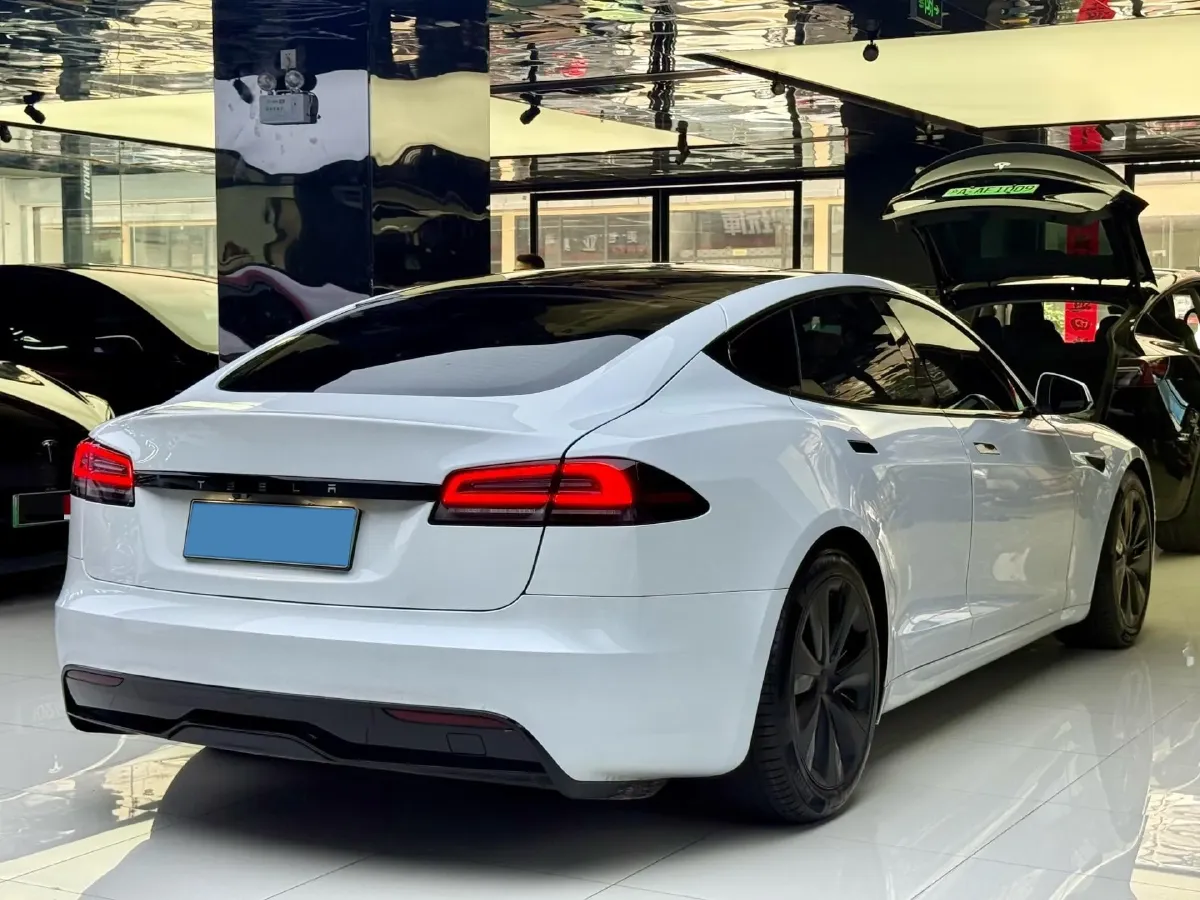 2023 Tesla Model S BEV 100KWH,autocango,china used car exporter,china ev exporter,chinese used car exporter,chinese used ev exporter