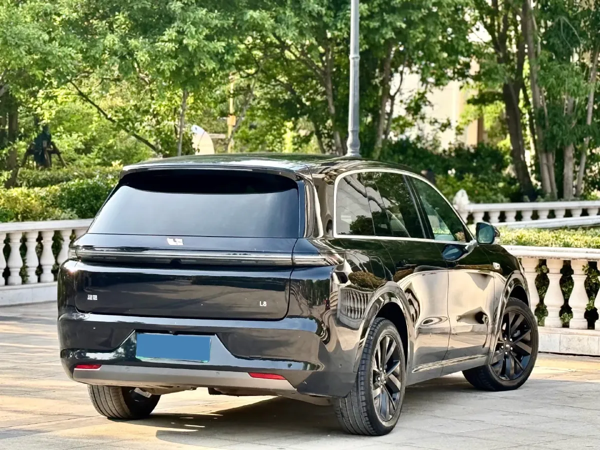 2023 Li L7 Range Extended 154HP REEV 40.9KWH,autocango,china used car exporter,china ev exporter,chinese used car exporter,chinese used ev exporter
