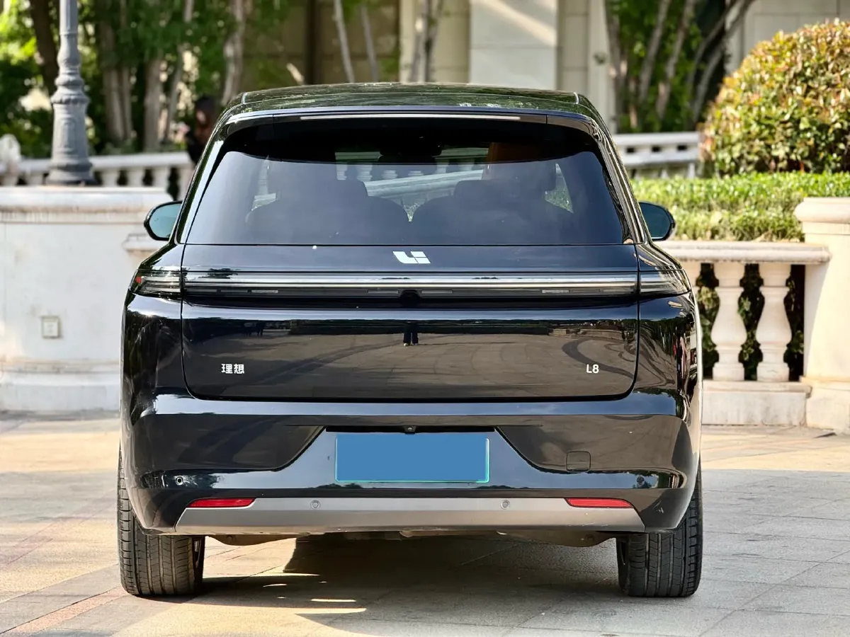 2023 Li L7 Range Extended 154HP REEV 40.9KWH,autocango,china used car exporter,china ev exporter,chinese used car exporter,chinese used ev exporter