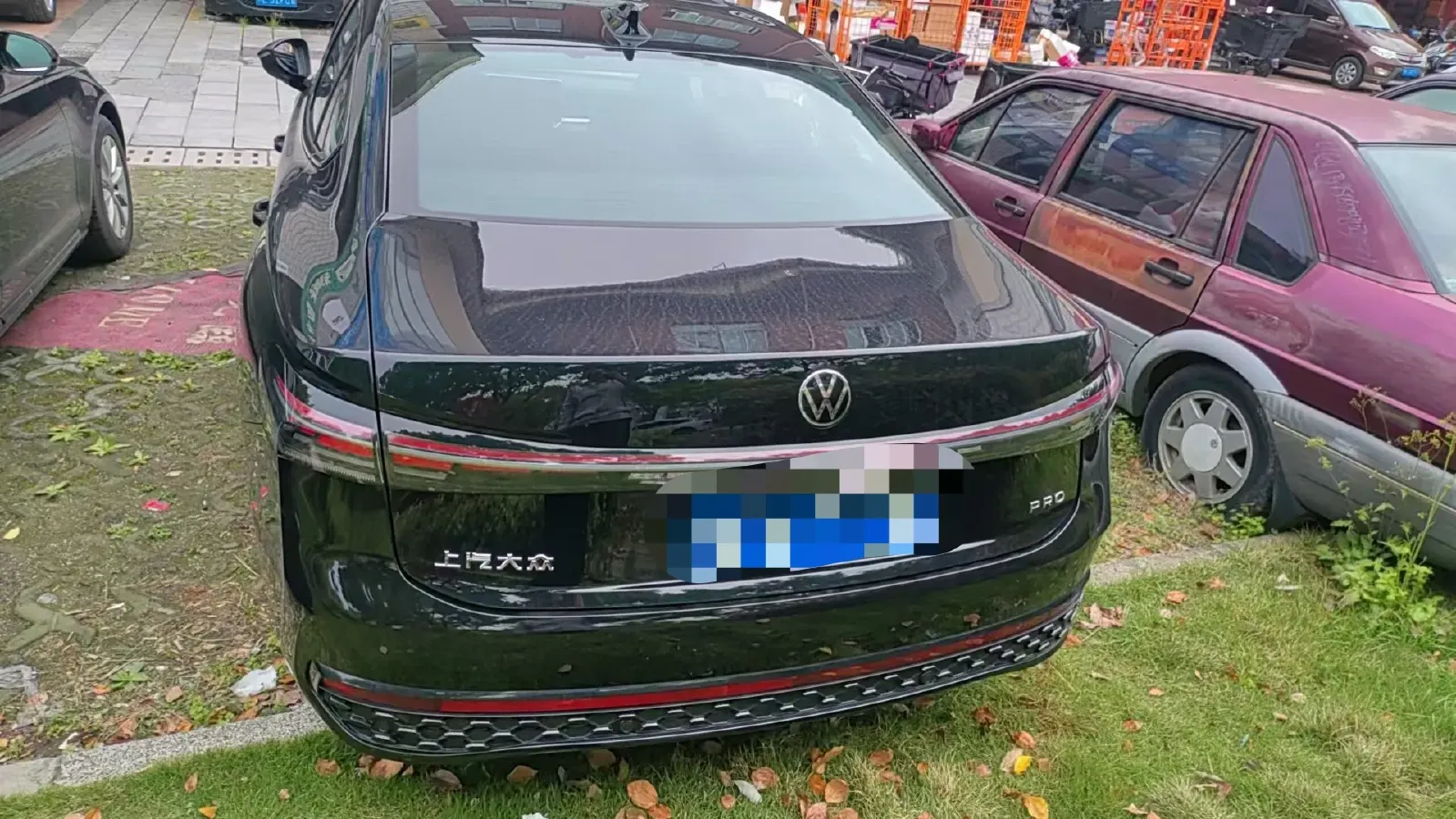 2025 Volkswagen Passat 2.0T 220HP L4 7DCT,autocango,china used car exporter,china ev exporter,chinese used car exporter,chinese used ev exporter