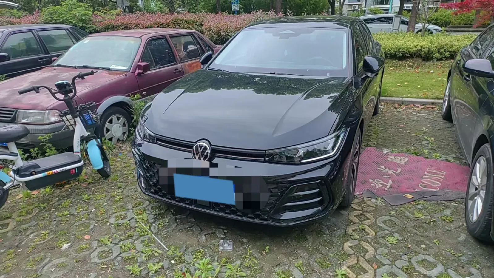 2025 Volkswagen Passat 2.0T 220HP L4 7DCT,autocango,china used car exporter,china ev exporter,chinese used car exporter,chinese used ev exporter