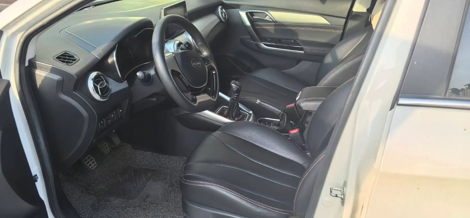 2019 BAIC ChangHe A6 1.5L 113HP L4 5MT,autocango,china used car exporter,china ev exporter,chinese used car exporter,chinese used ev exporter