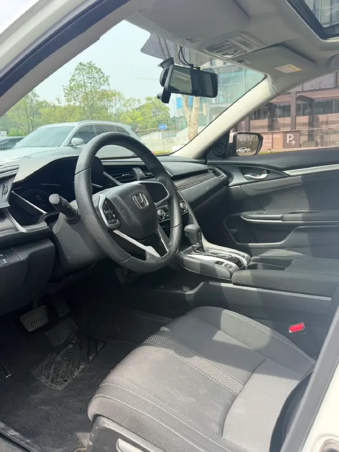 2019 Honda Civic 1.5T 177HP L4 CVT,autocango,china used car exporter,china ev exporter,chinese used car exporter,chinese used ev exporter