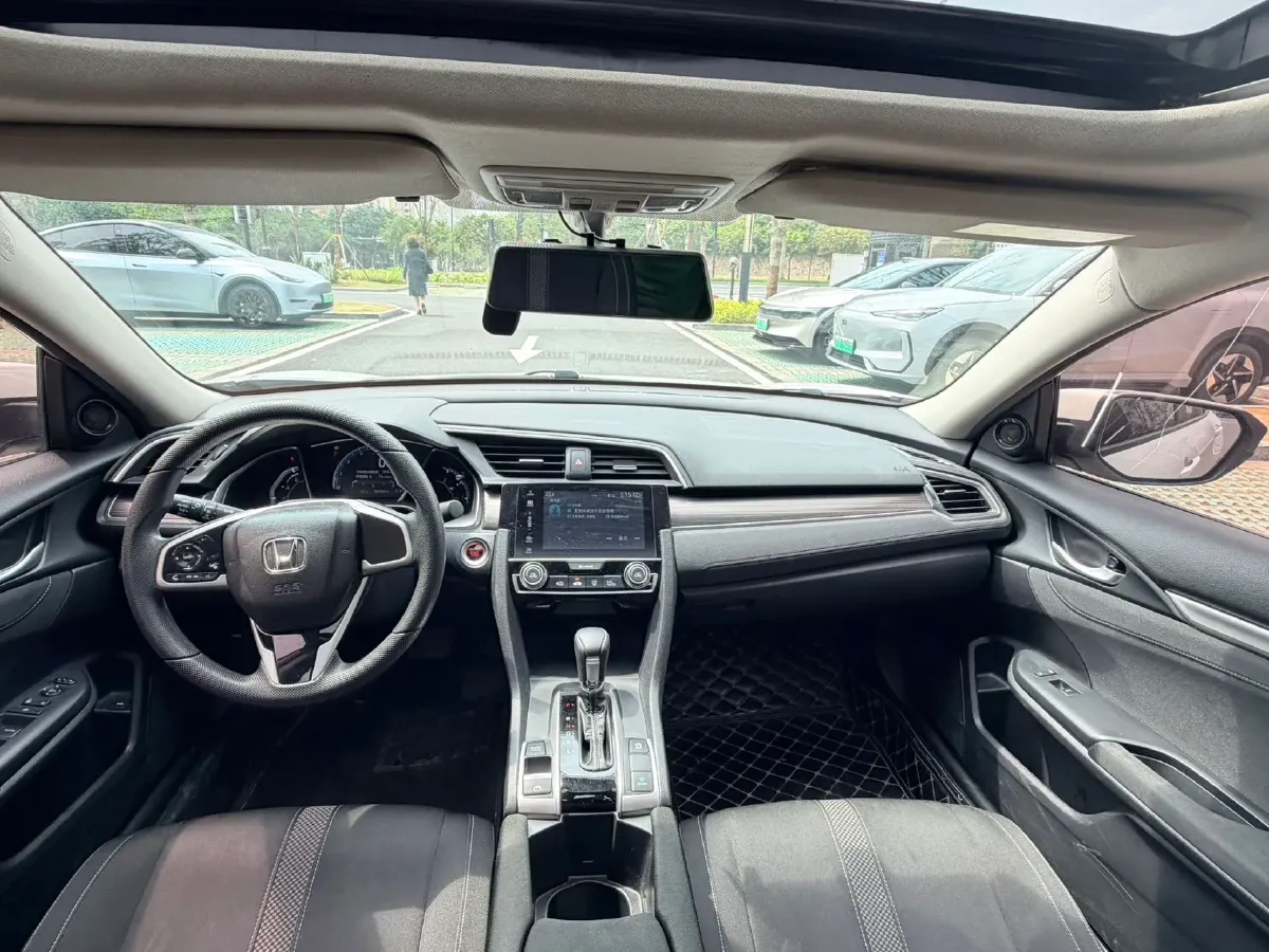 2019 Honda Civic 1.5T 177HP L4 CVT,autocango,china used car exporter,china ev exporter,chinese used car exporter,chinese used ev exporter