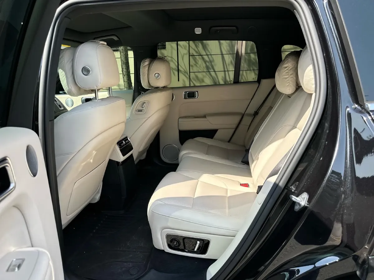 2025 Li L7 Range Extended 154HP REEV,autocango,china used car exporter,china ev exporter,chinese used car exporter,chinese used ev exporter