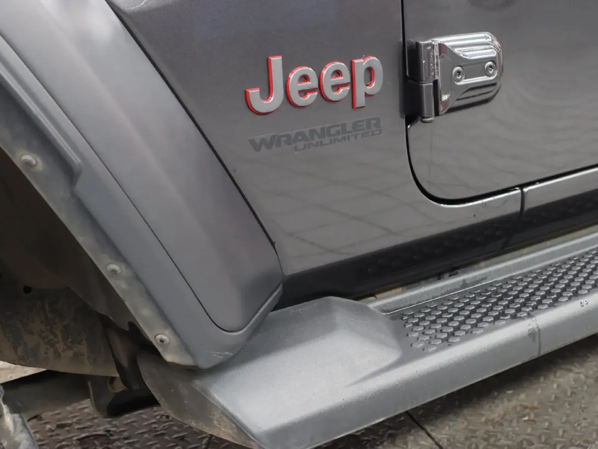 2019 Jeep Wrangler 2.0T 266HP L4 8AT,autocango,china used car exporter,china ev exporter,chinese used car exporter,chinese used ev exporter