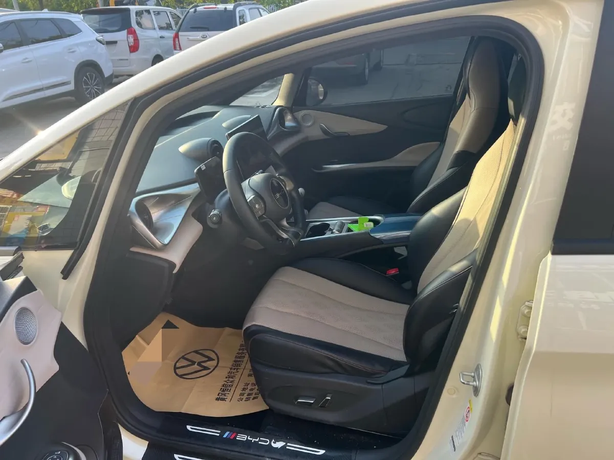 2023 BYD Dolphin BEV 44.928KWH,autocango,china used car exporter,china ev exporter,chinese used car exporter,chinese used ev exporter