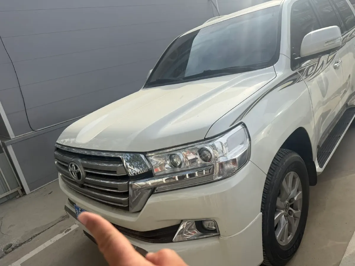 2019 Chevrolet Trax 1.0T 125HP L3 6AT,autocango,china used car exporter,china ev exporter,chinese used car exporter,chinese used ev exporter