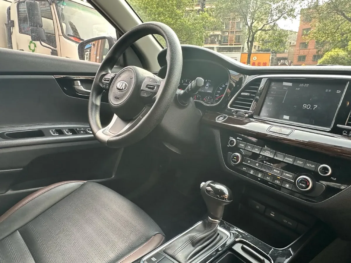 2017 Kia Cachet 1.8L 143HP L4 6AT,autocango,china used car exporter,china ev exporter,chinese used car exporter,chinese used ev exporter