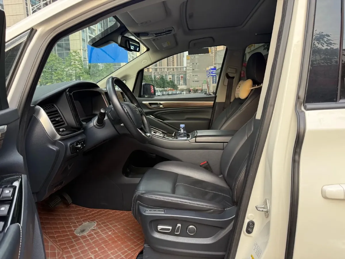 2021 GAC Trumpchi M8 2.0T 252HP L4 8AT,autocango,china used car exporter,china ev exporter,chinese used car exporter,chinese used ev exporter