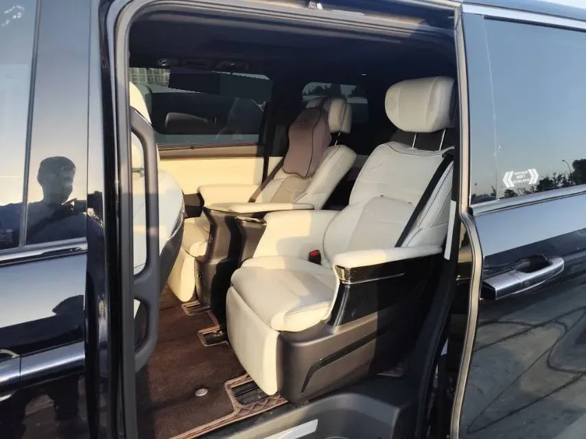 2023 GAC Trumpchi M8 2.0T 252HP L4 8AT,autocango,china used car exporter,china ev exporter,chinese used car exporter,chinese used ev exporter