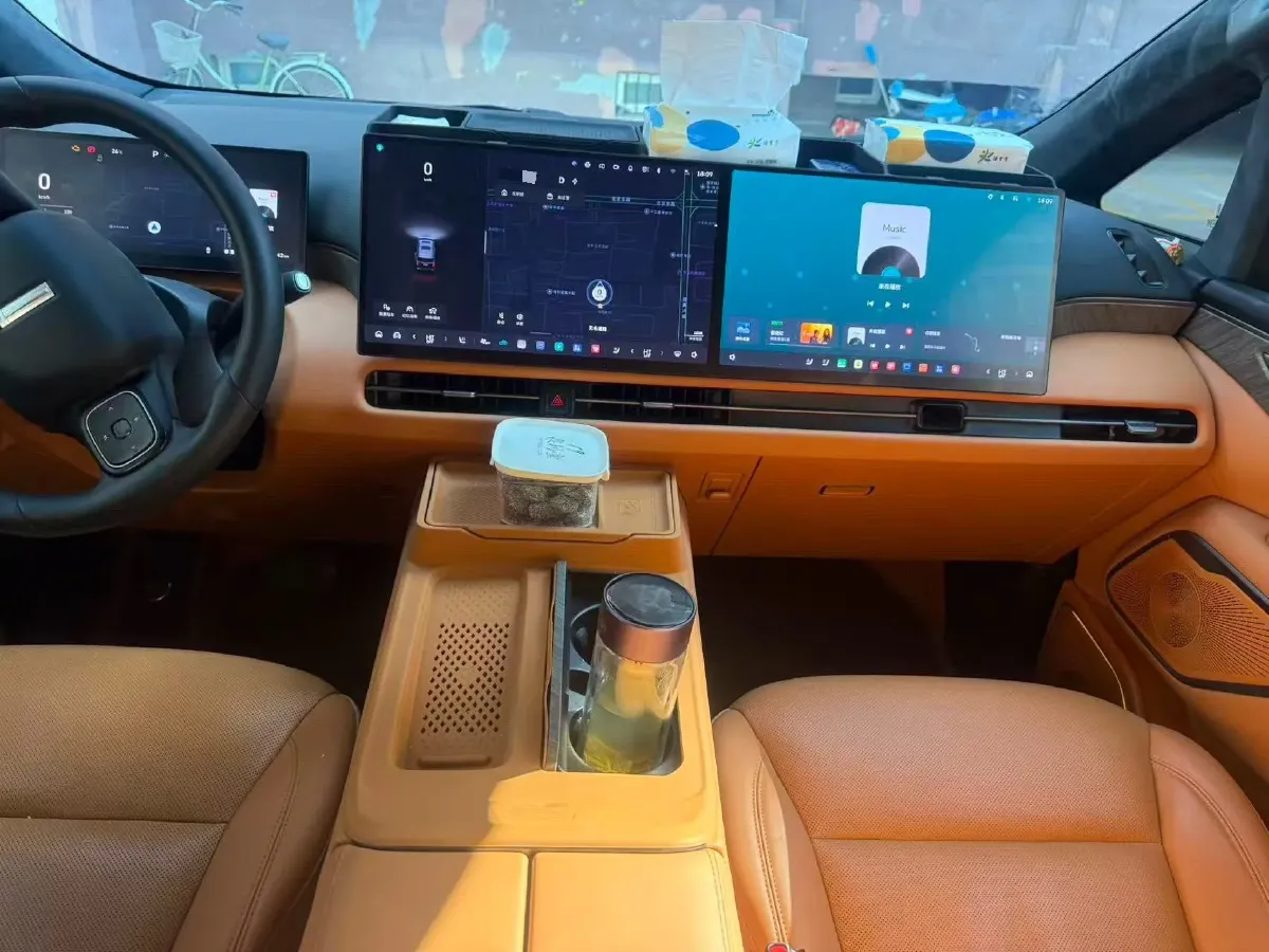 2025 WEY HighMountain 1.5T 170HP L4 4DHT PHEV,autocango,china used car exporter,china ev exporter,chinese used car exporter,chinese used ev exporter